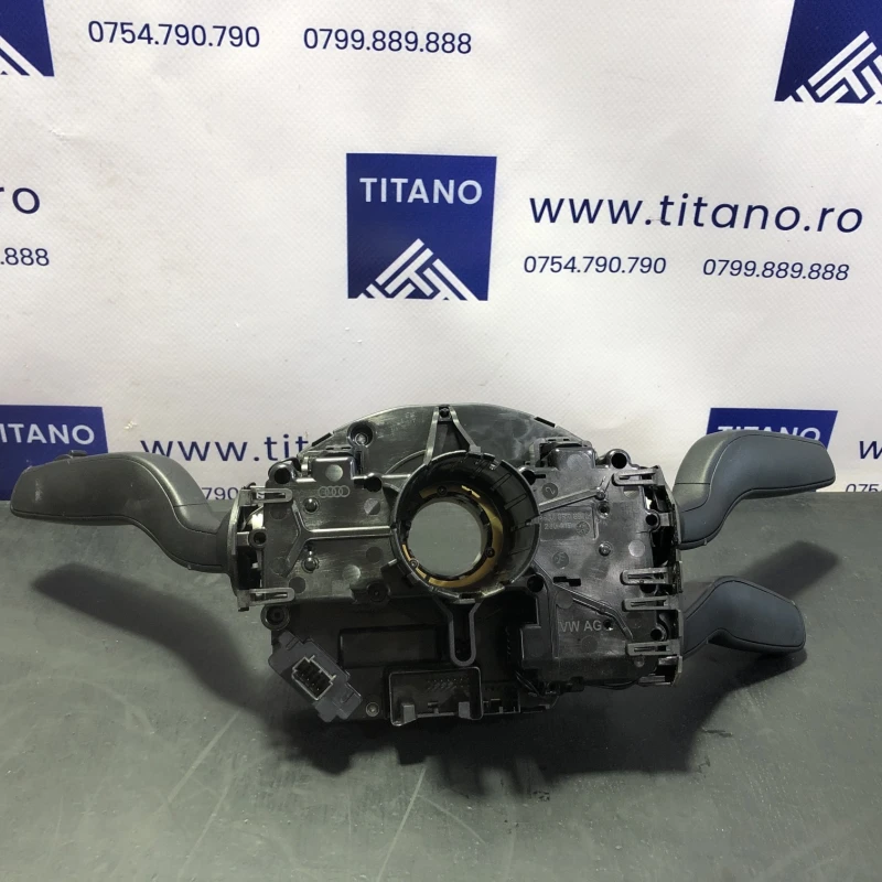Spira volan cu manete / Audi A6 C7 2014 / Audio si electronice
