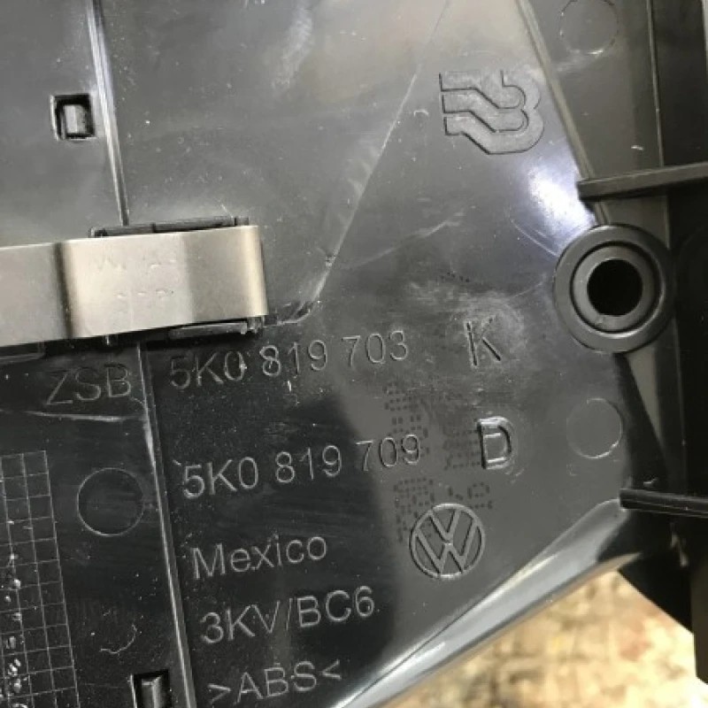 Grile ventilatie bord / Volkswagen Golf MK6 2012 / Interior