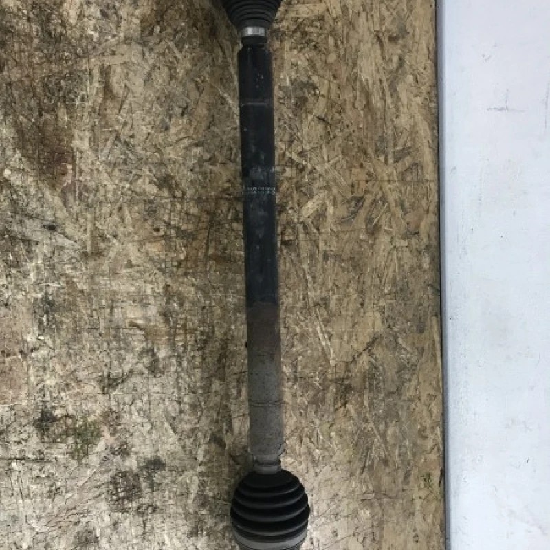 Planetara dreapta fata / Volkswagen Golf MK6 2011 / Directie si suspensie
