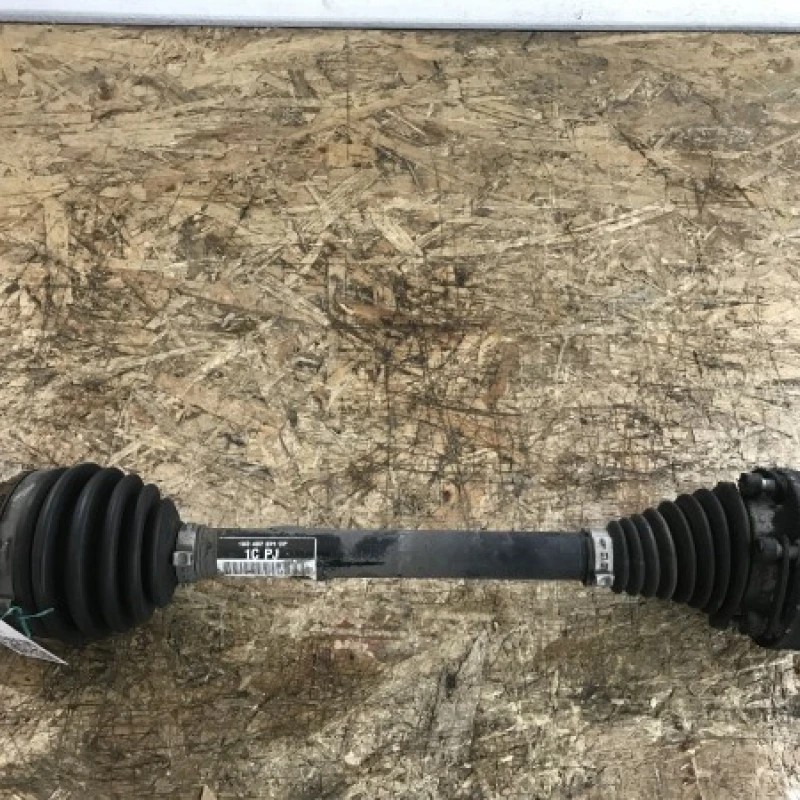 Planetara stanga fata / Volkswagen Golf MK6 2011 / Directie si suspensie