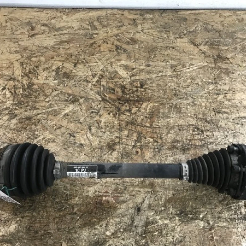 Planetara stanga fata / Volkswagen Golf MK6 2011 / Directie si suspensie