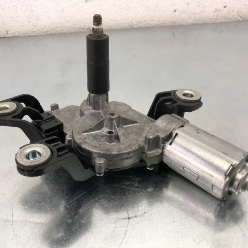 Motoras stergator haion / Volkswagen Golf MK6 2011 / Audio si electronice
