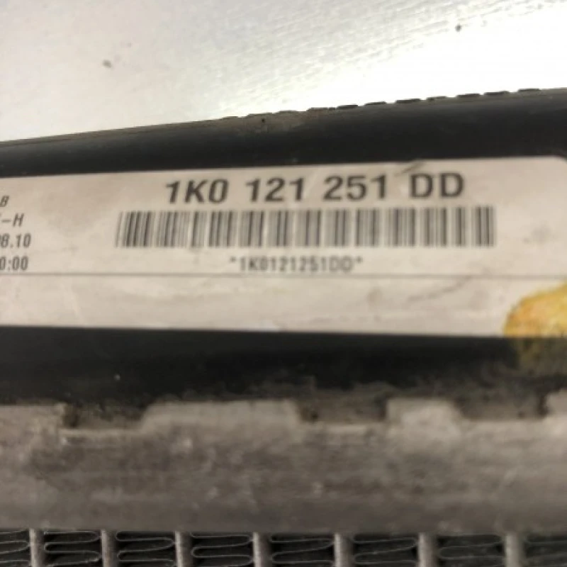 Radiator apa / Volkswagen Golf MK6 2011 / Motor, racire si evacuare