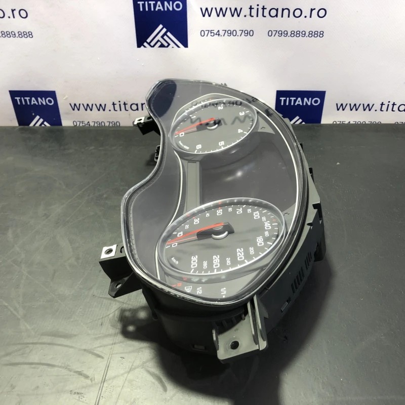 Ceas bord / Audi A6 C7 2014 / Audio si electronice