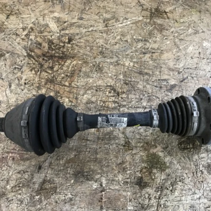 Planetara stanga fata Volkswagen 