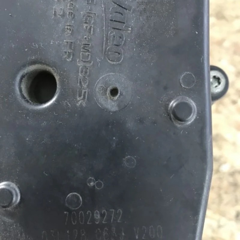 Clapeta acceleratie / Volkswagen Polo 6R 2010 / Motor, racire si evacuare