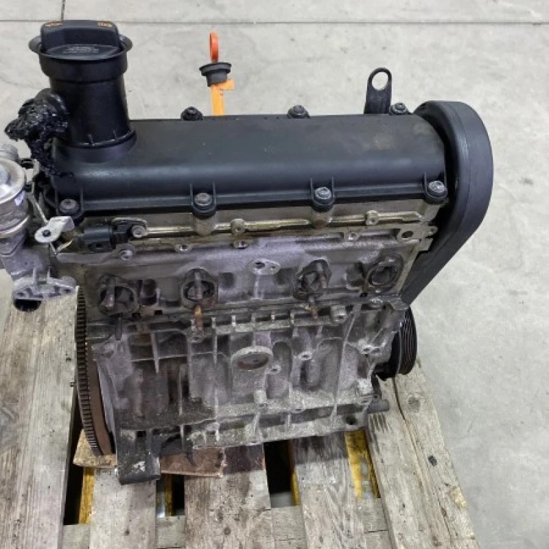 Motor benzina CCSA / Volkswagen Golf MK6 2010 / Motor, racire si evacuare