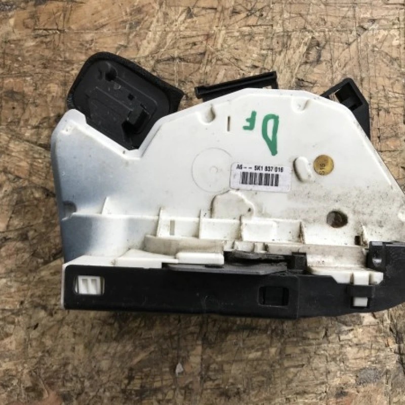 Iala broasca usa dreapta fata / Volkswagen Golf MK6 2009 / Caroserie, oglinzi si faruri