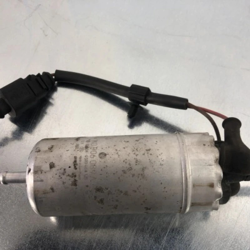 Pompa combustibil Volkswagen Golf MK6 2009