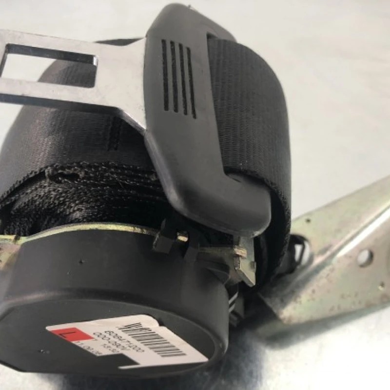 Centura stanga spate / Volkswagen Golf MK6 2009 / Interior