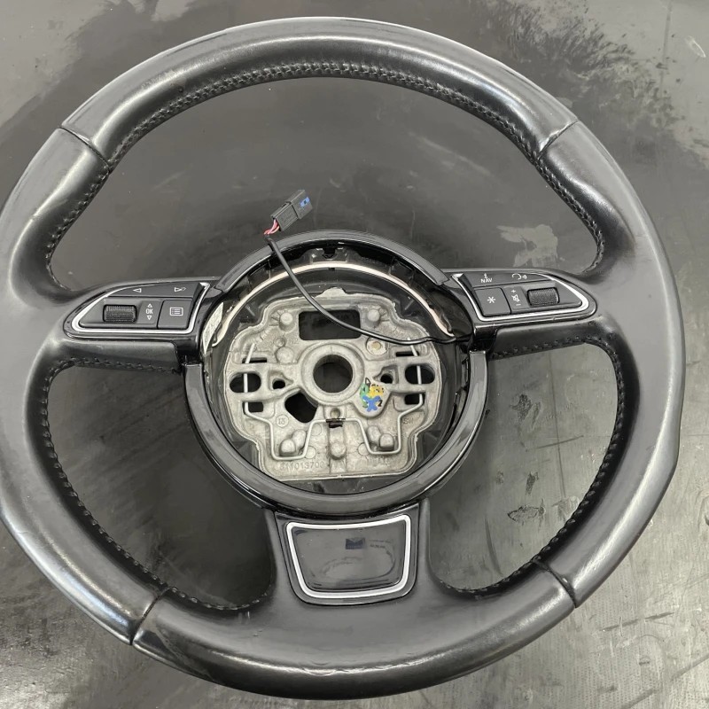 Volan cu comenzi / Audi A6 C7 2014 / Interior