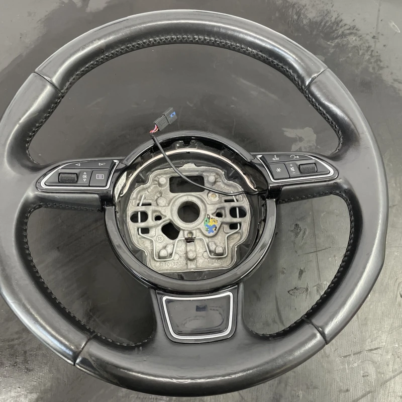 Volan cu comenzi / Audi A6 C7 2014 / Interior