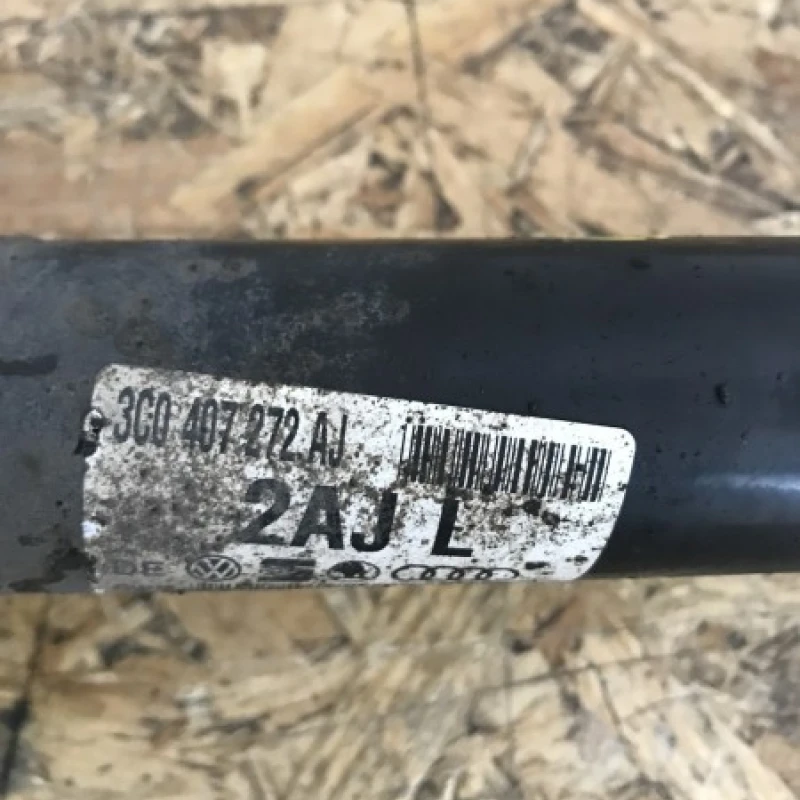 Planetara dreapta fata / Volkswagen Passat B7 2012 / Directie si suspensie