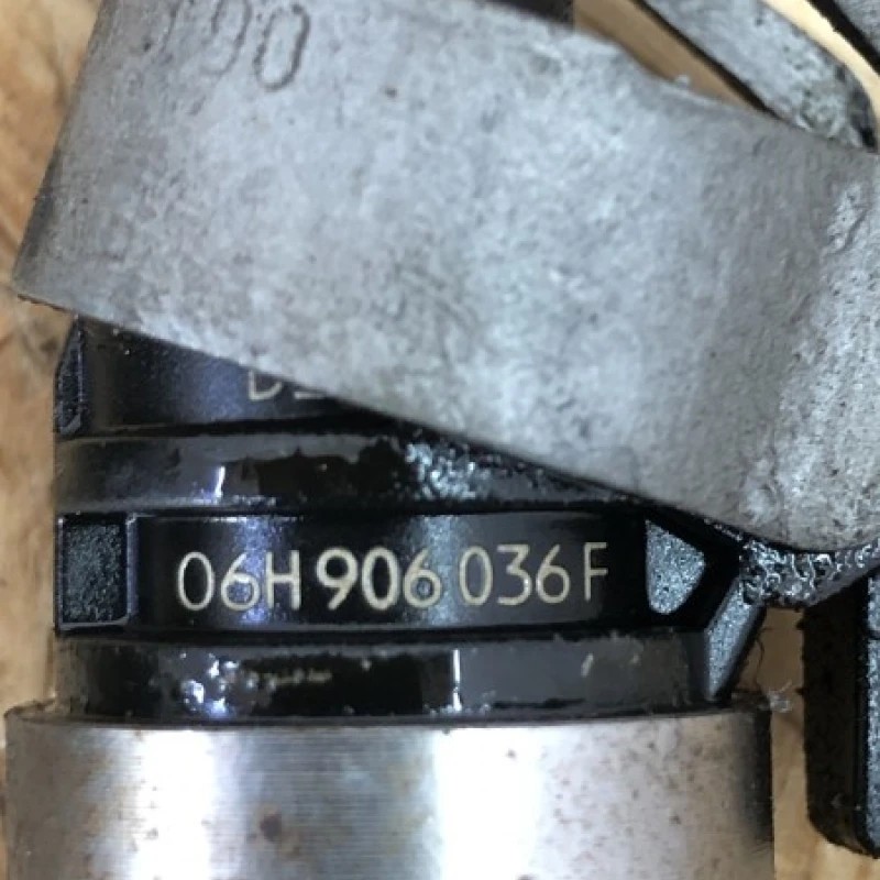 Injector / Volkswagen Passat B6 2008 / Motor, racire si evacuare