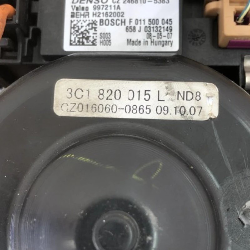 Ventilator bord / Volkswagen Passat B6 2008 / Interior