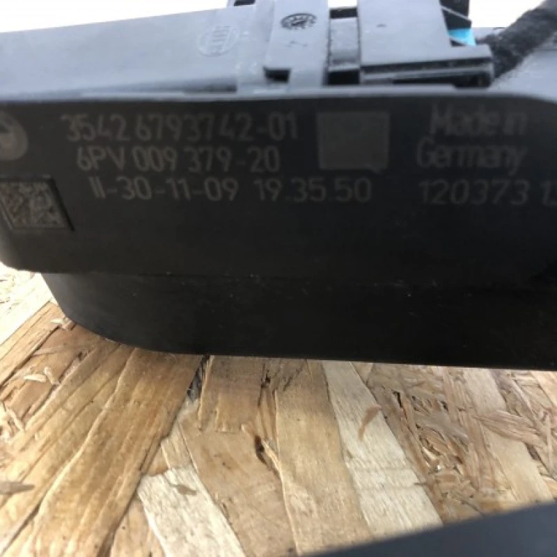 Pedala acceleratie / BMW Seria 1 E82 2010 / Altele