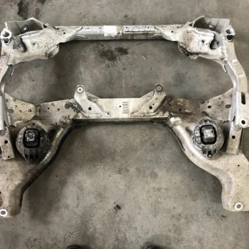 Punte fata jug motor BMW Seria 1 E82 2010