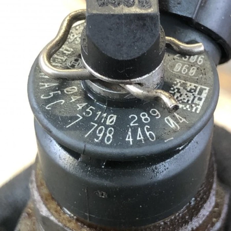 Injector / BMW Seria 1 E82 2010 / Motor, racire si evacuare