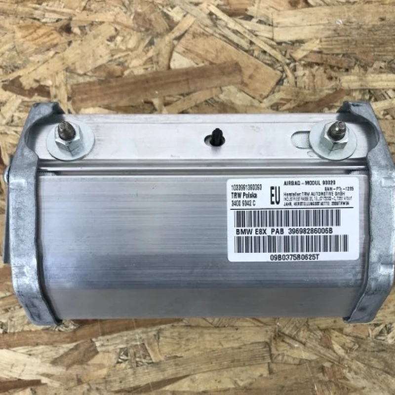 Airbag pasager / BMW Seria 1 E82 2010 / Interior