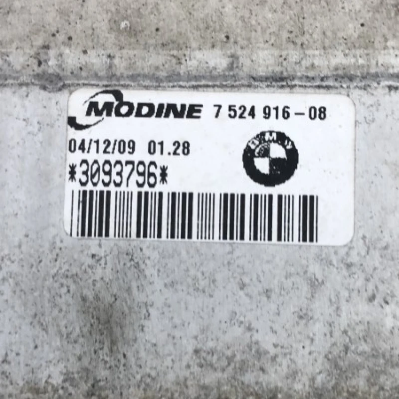 Radiator intercooler / BMW Seria 1 E82 2010 / Motor, racire si evacuare