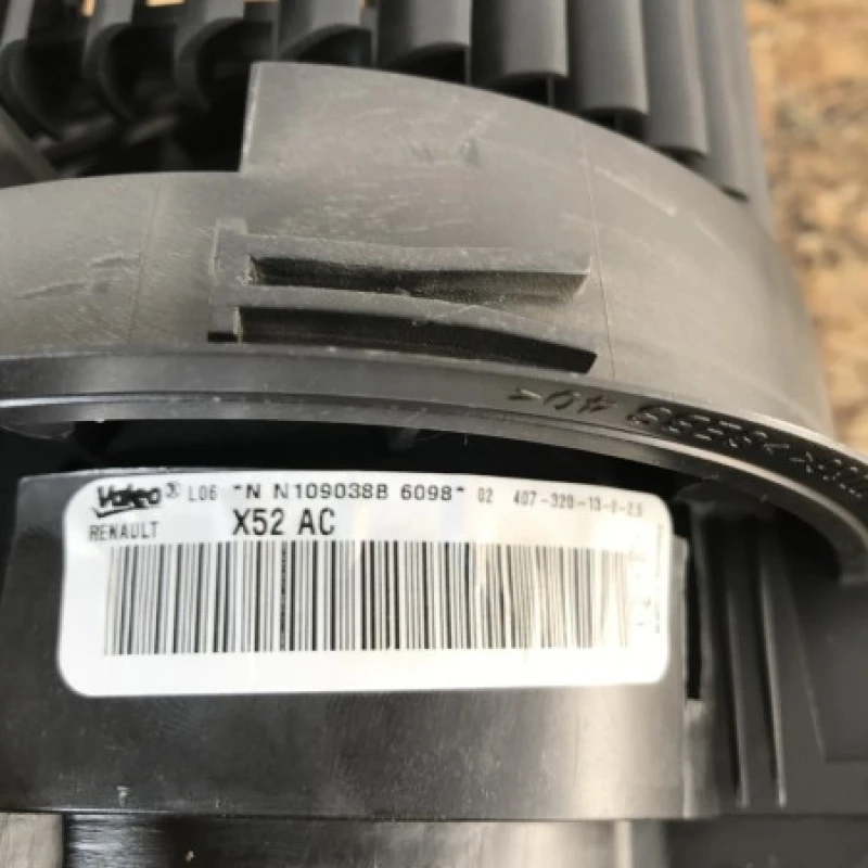 Ventilator bord / Dacia Sandero Sandero B90 2014 / Interior