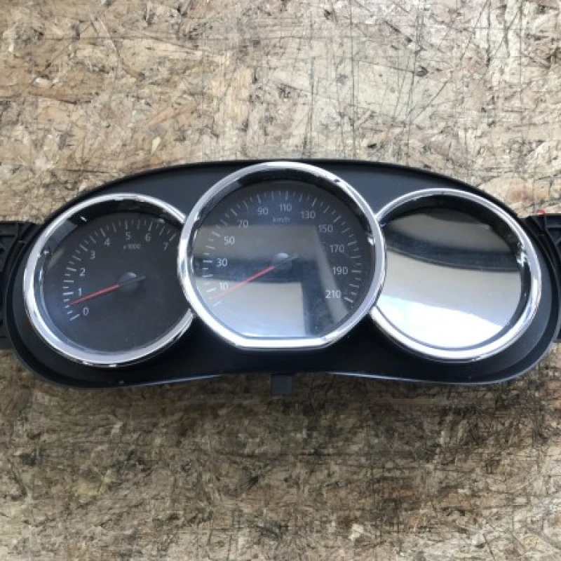 Ceas bord Dacia 