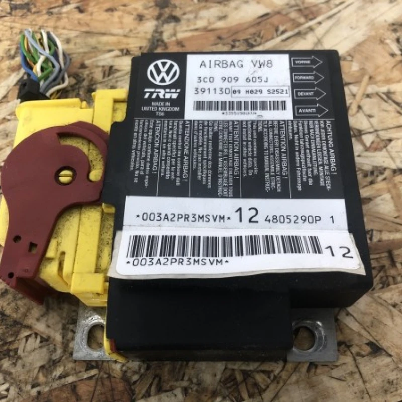 Calculator airbag / Volkswagen Passat B6 2006 / Audio si electronice