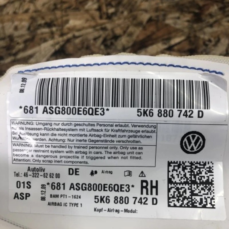 Airbag cortina dreapta / Volkswagen Golf MK6 2010 / Interior