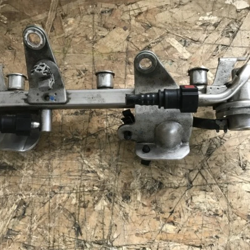 Rampa injectoare Dacia 