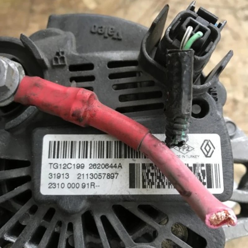 Alternator / Dacia Sandero Sandero B90 2014 / Motor, racire si evacuare