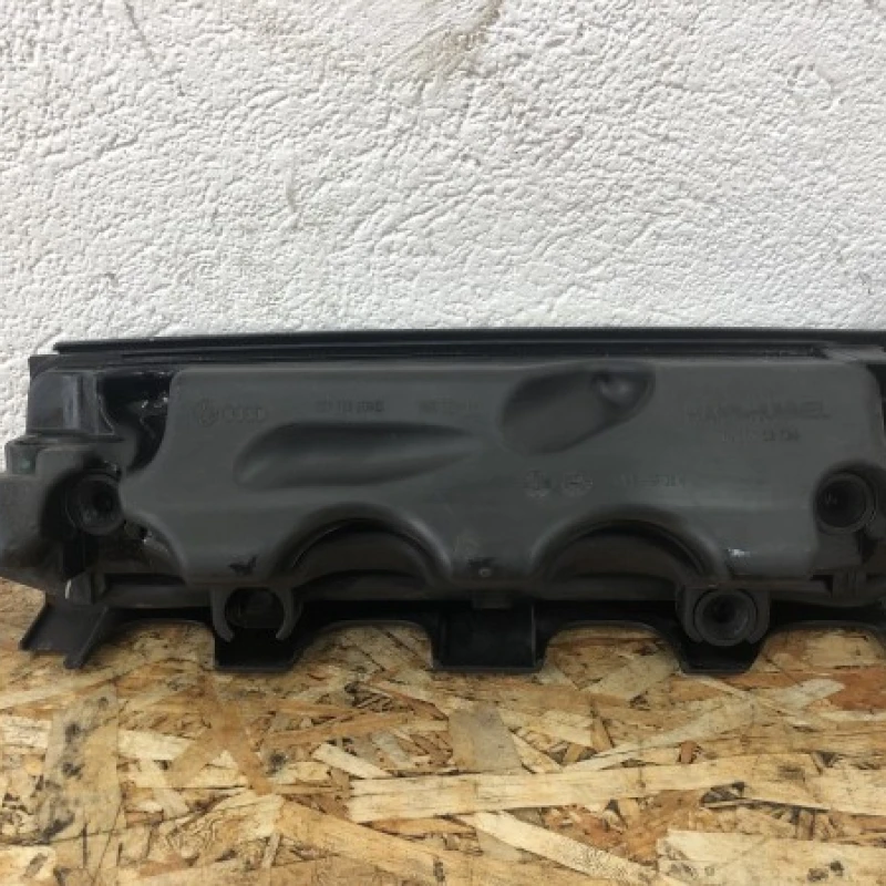Capac motor / Volkswagen Passat B6 2006 / Motor, racire si evacuare