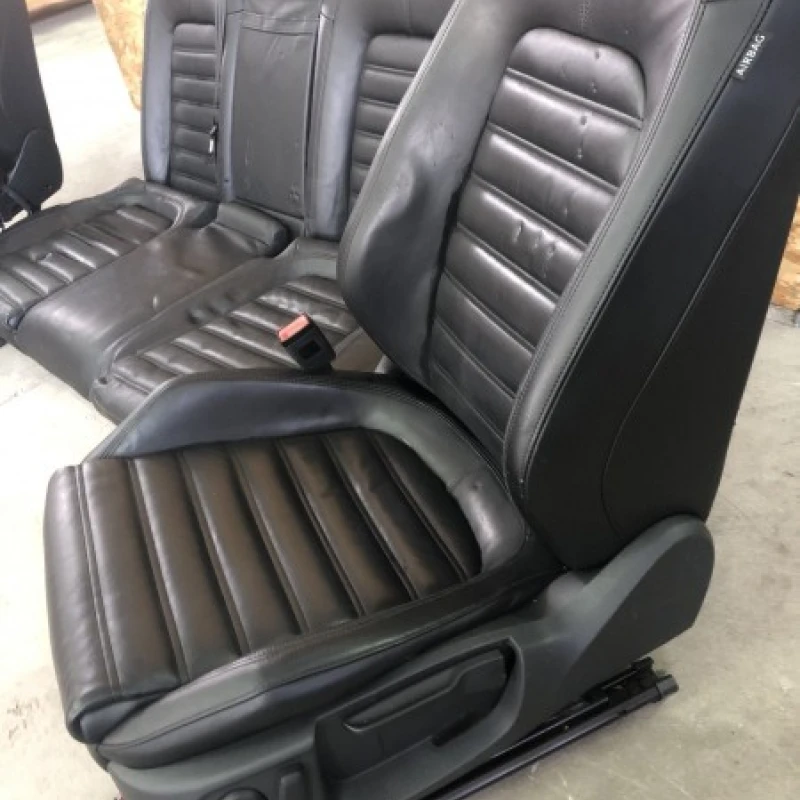 Scaune fata spate / Volkswagen Passat B7 2012 / Interior