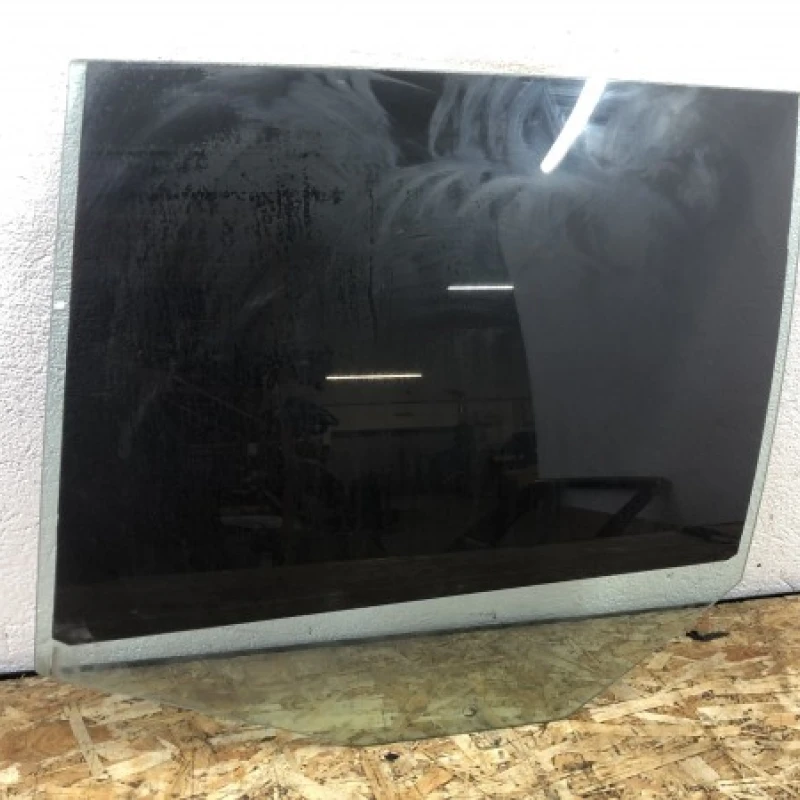 Geam usa stanga spate / BMW Seria 5 E61 2009 / Caroserie, oglinzi si faruri