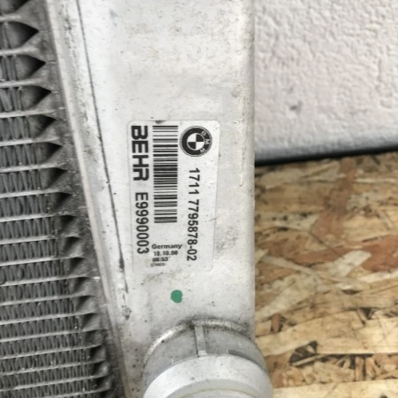 Radiator apa / BMW Seria 5 E61 2009 / Motor, racire si evacuare
