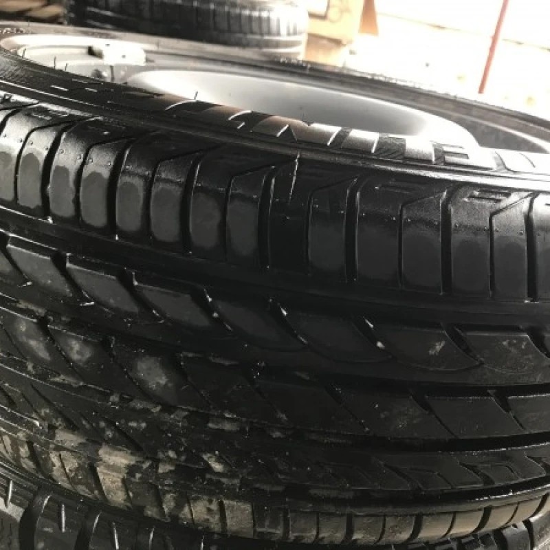 Janta de tabla 16” / Volkswagen Passat B6 2006 / Anvelope