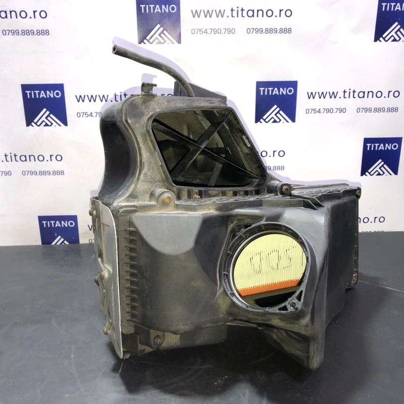 Carcasa filtru aer / Audi A4 B8 2013 / Motor, racire si evacuare