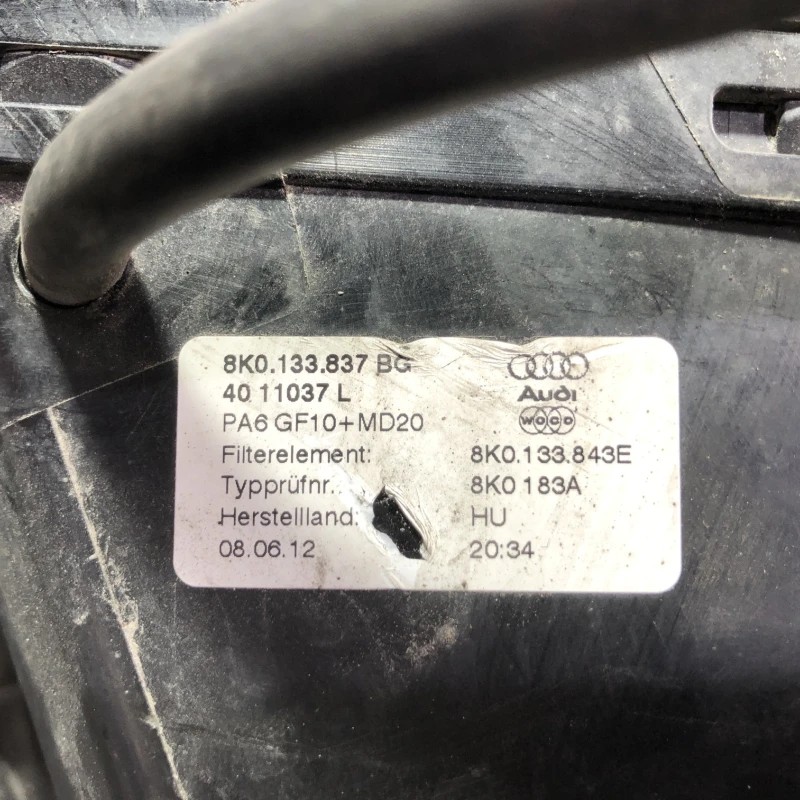 Carcasa filtru aer / Audi A4 B8 2013 / Motor, racire si evacuare