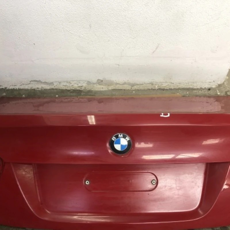 Haion capota spate / BMW Seria 3 E90 2007 / Caroserie, oglinzi si faruri