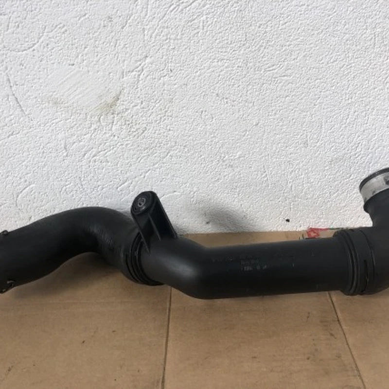 Tub intercooler / Volkswagen Passat B6 2008 / Motor, racire si evacuare