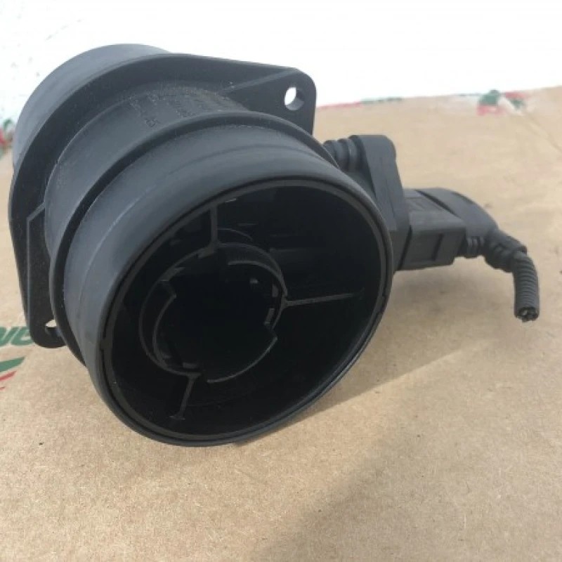Debitmetru aer / Volkswagen Passat B6 2008 / Motor, racire si evacuare