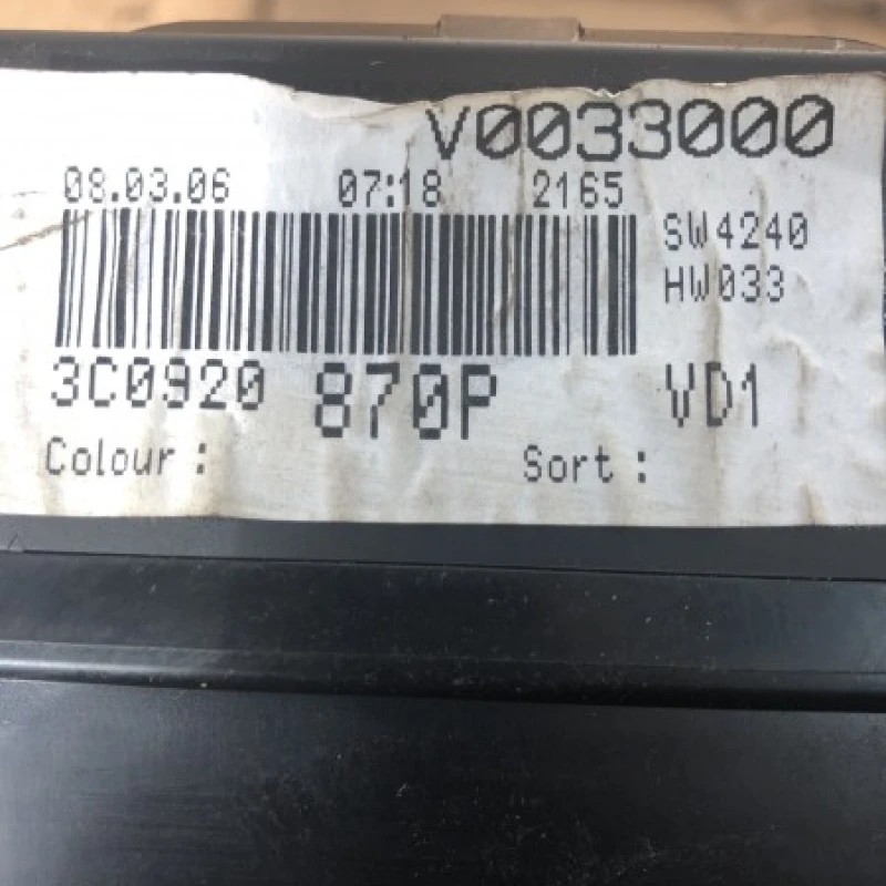 Ceas bord / Volkswagen Passat B6 2006 / Interior