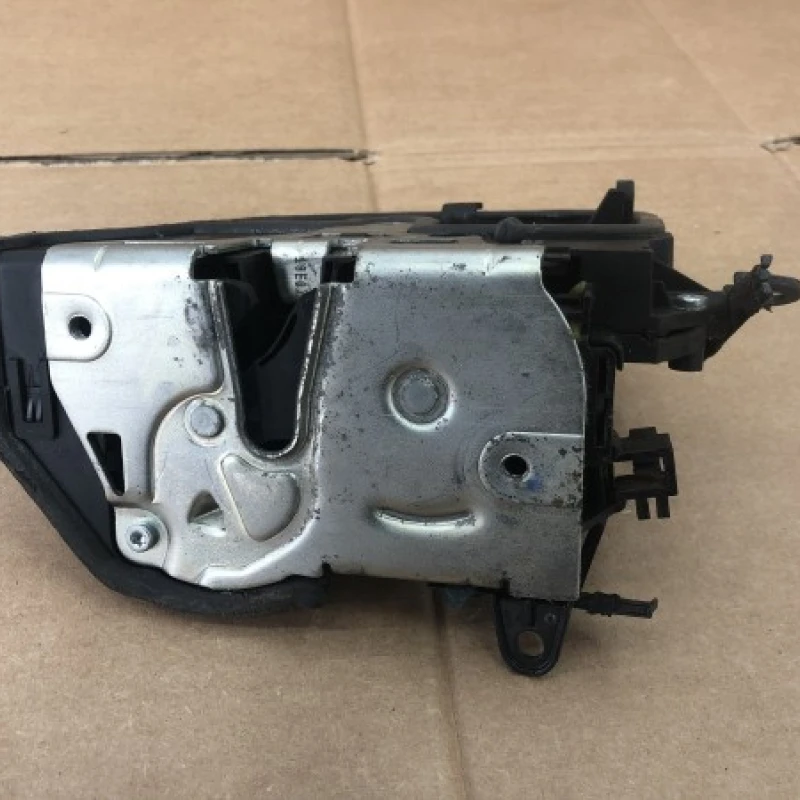 Iala broasca usa stanga spate BMW 