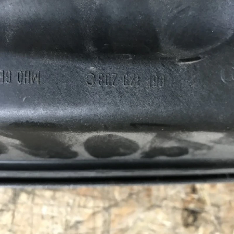 Capac motor / Volkswagen Passat B6 2006 / Motor, racire si evacuare