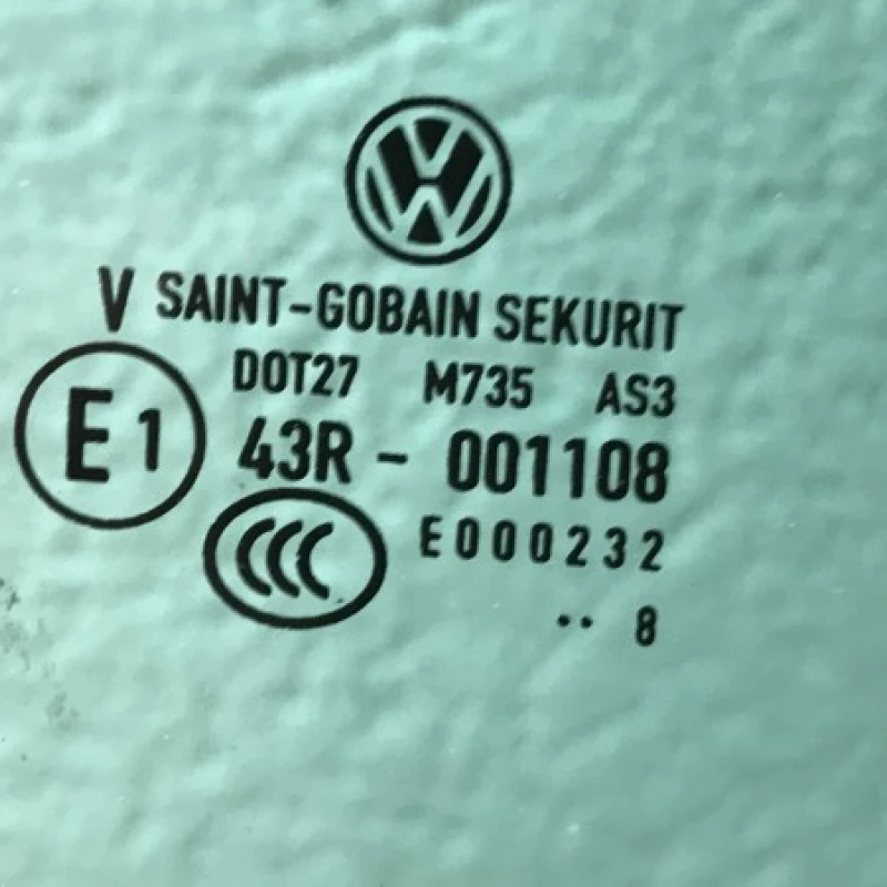 Sticla geam dreapta spate / Volkswagen Tiguan 5N 2012 / Caroserie, oglinzi si faruri