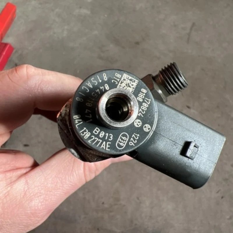 Injector / Volkswagen Passat B8 2018 / Motor, racire si evacuare
