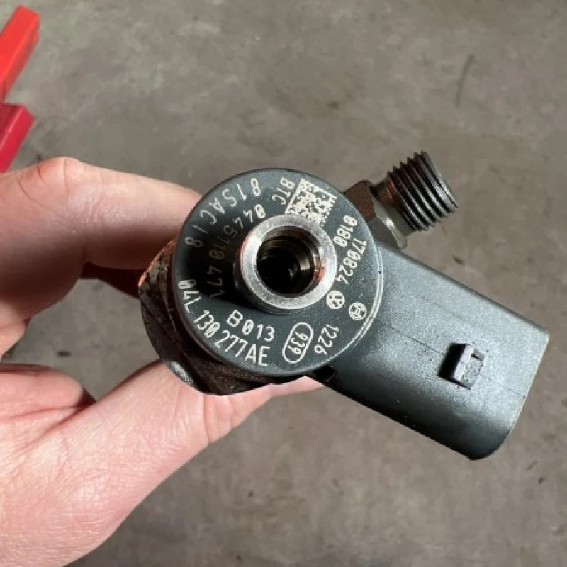 Injector / Volkswagen Passat B8 2018 / Motor, racire si evacuare