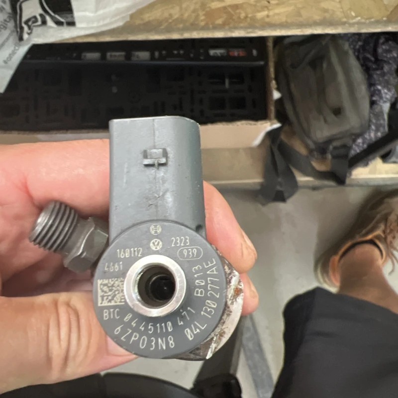Injector / Volkswagen Passat B8 2018 / Motor, racire si evacuare