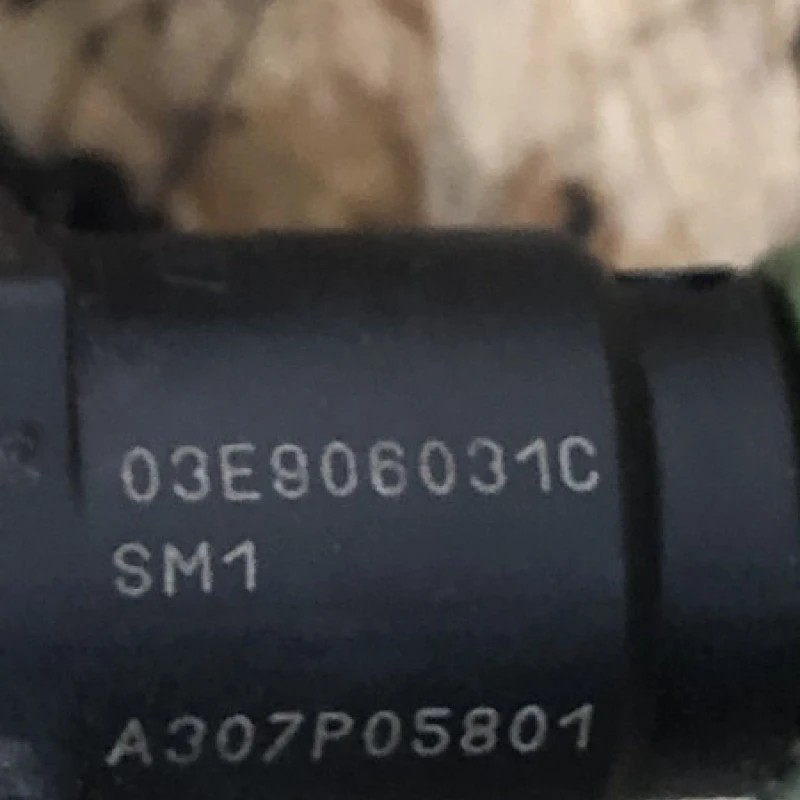 Injector / Skoda Fabia MK2 5J 2011 / Motor, racire si evacuare