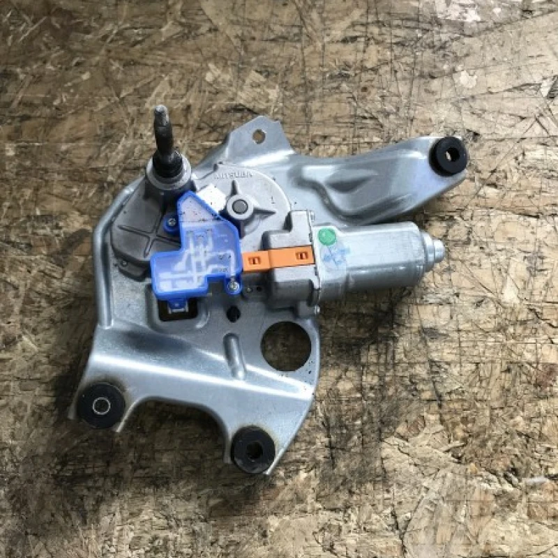 Motoras stergator haion Subaru 