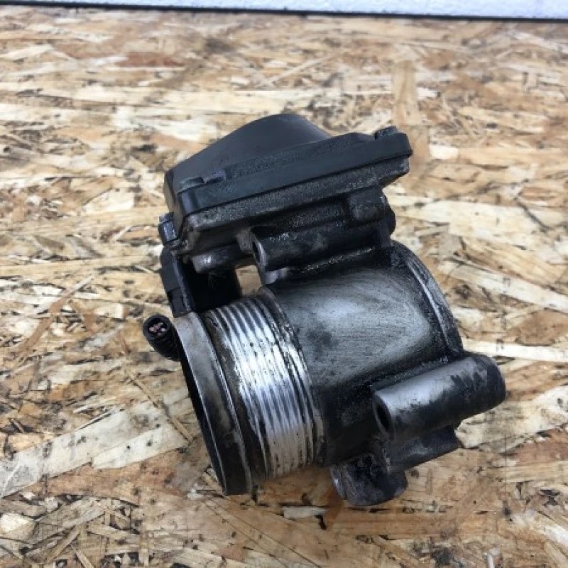Clapeta acceleratie / Volkswagen Golf MK6 2009 / Motor, racire si evacuare